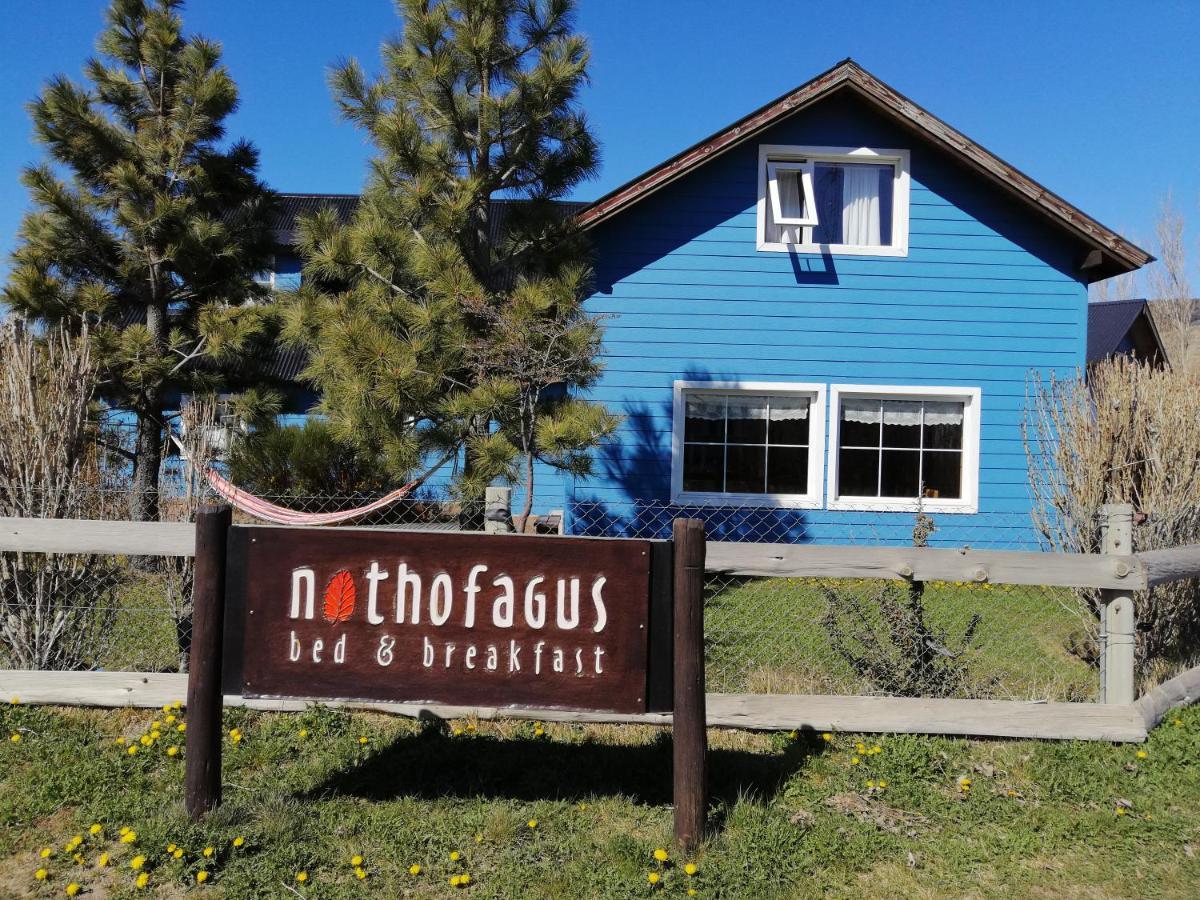 Nothofagus Bed & Breakfast Ел Чалтен Екстериор снимка