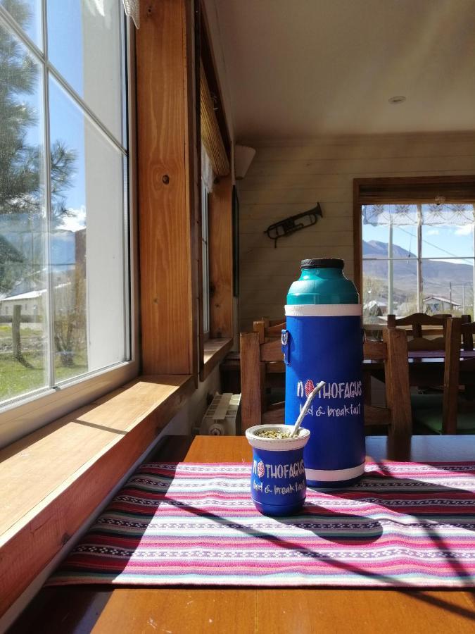 Nothofagus Bed & Breakfast Ел Чалтен Екстериор снимка